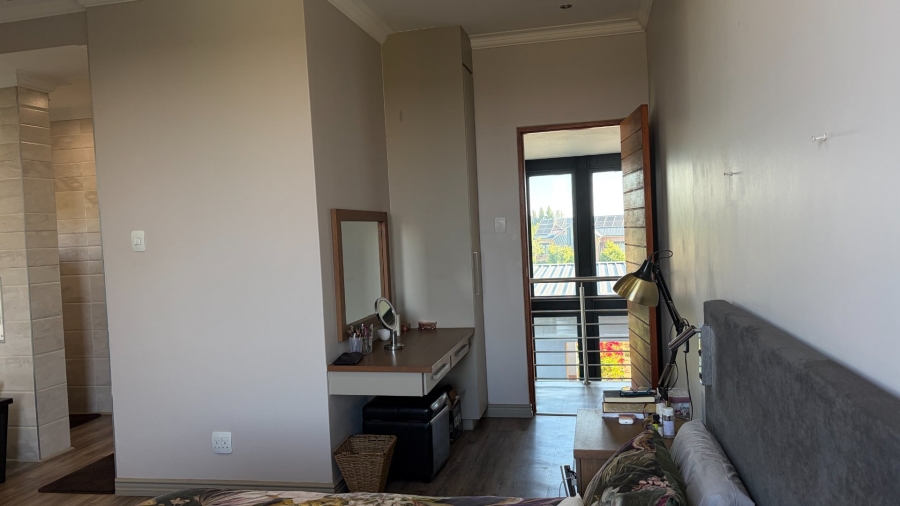 4 Bedroom Property for Sale in Grimbeeck Park North West